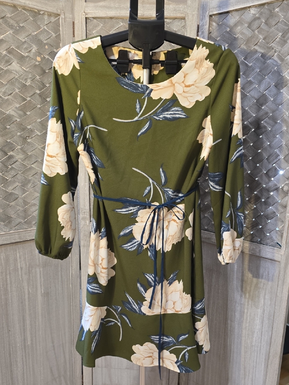 Olive Green Floral Tie-Waist Long Sleeve Dress
